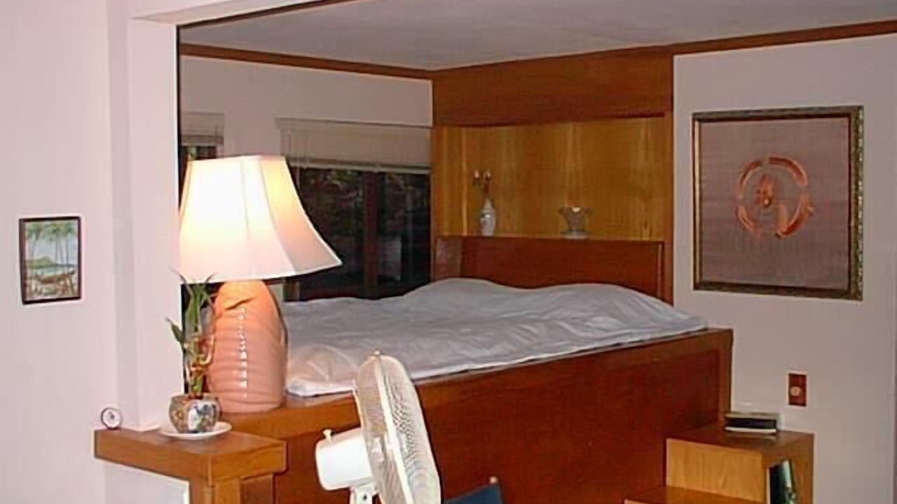 Photo of Bedroom in Palolo