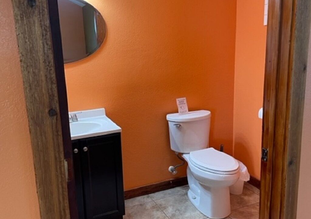 Photo of Bathroom in Canyon Lake