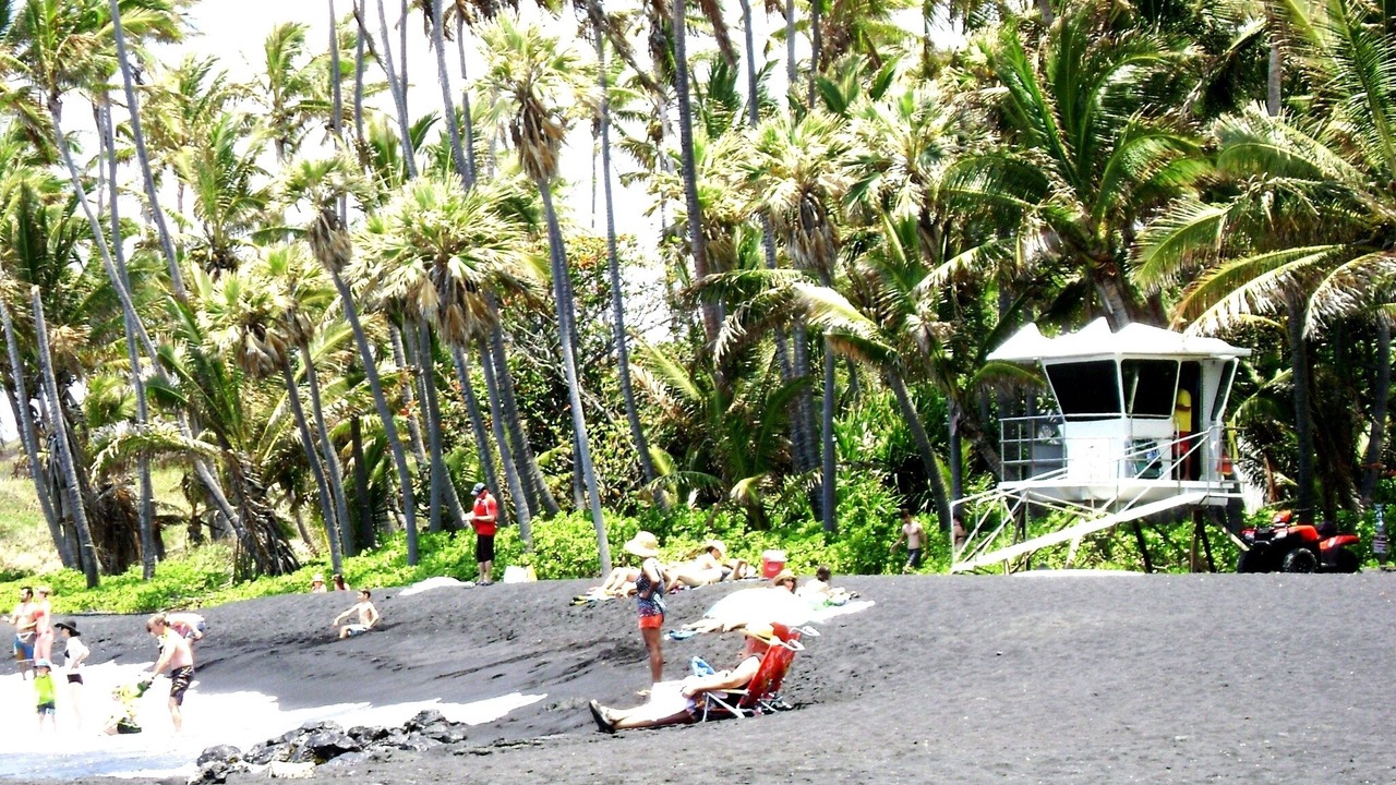 Photo of Others in Punaluu