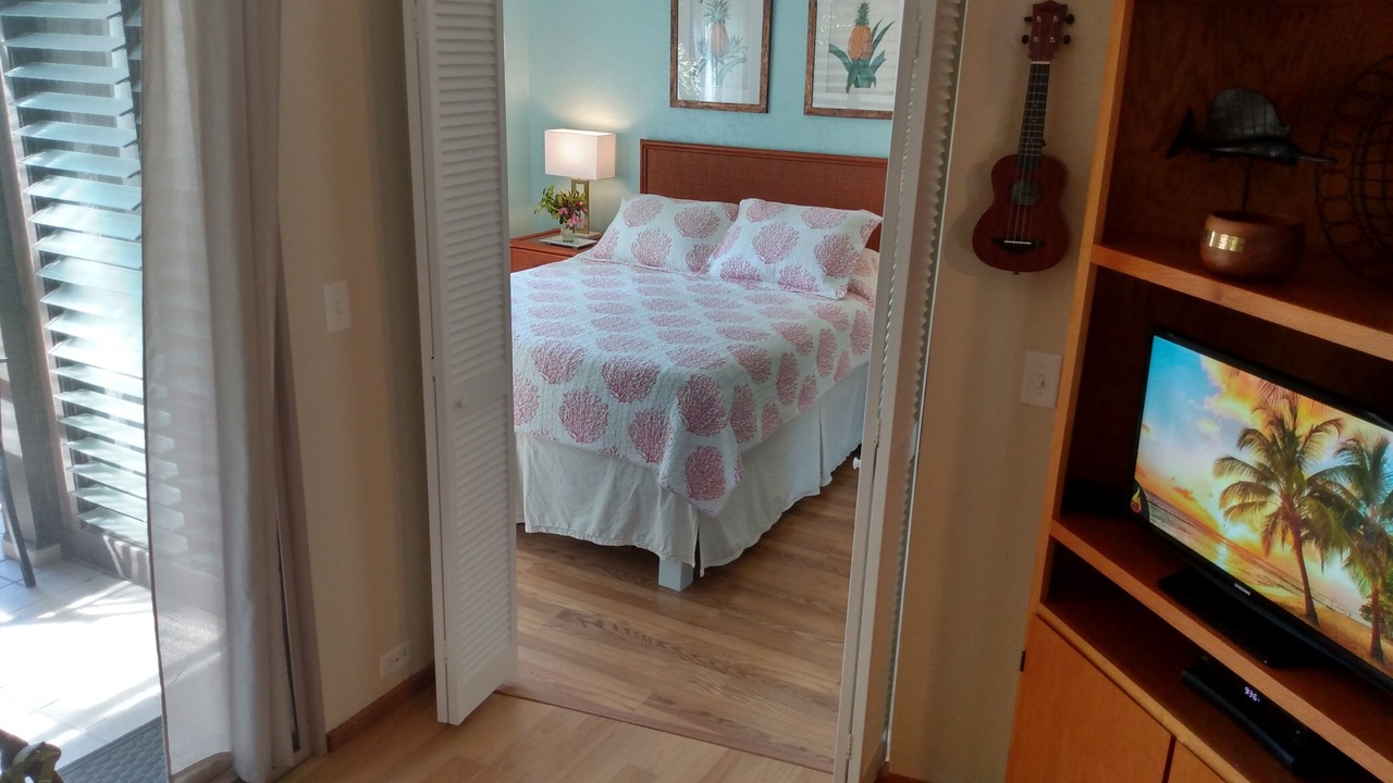 Photo of Bedroom in Punaluu