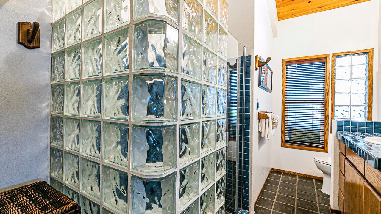 Photo of Bathroom in Kapoho