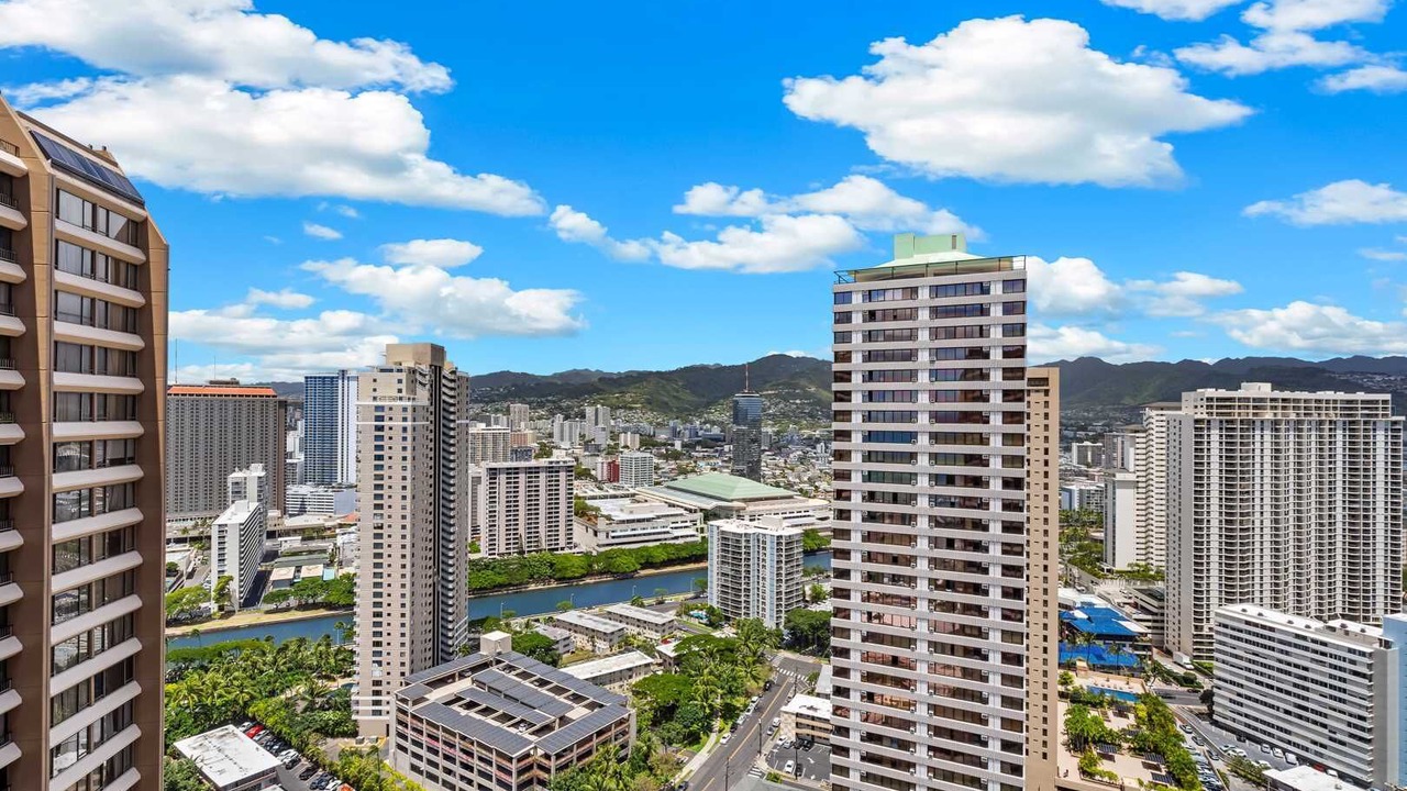 Photo of Others in Waikiki