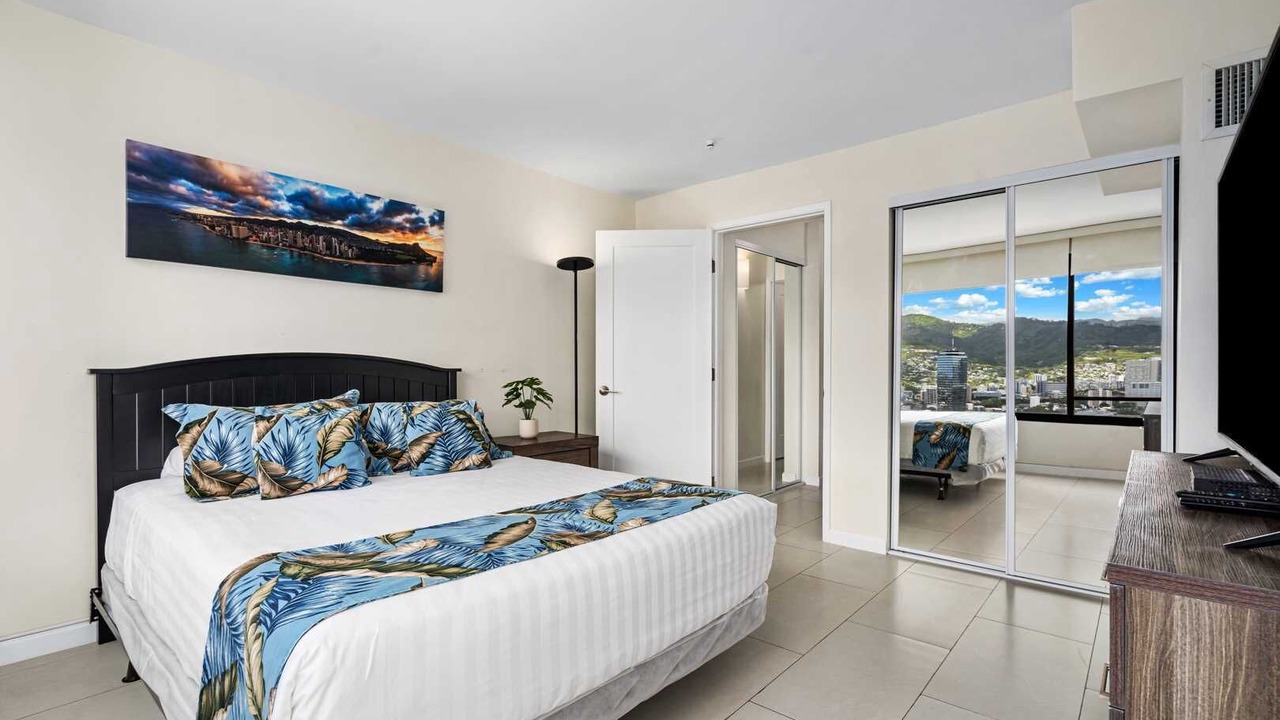 Photo of Bedroom in Waikiki