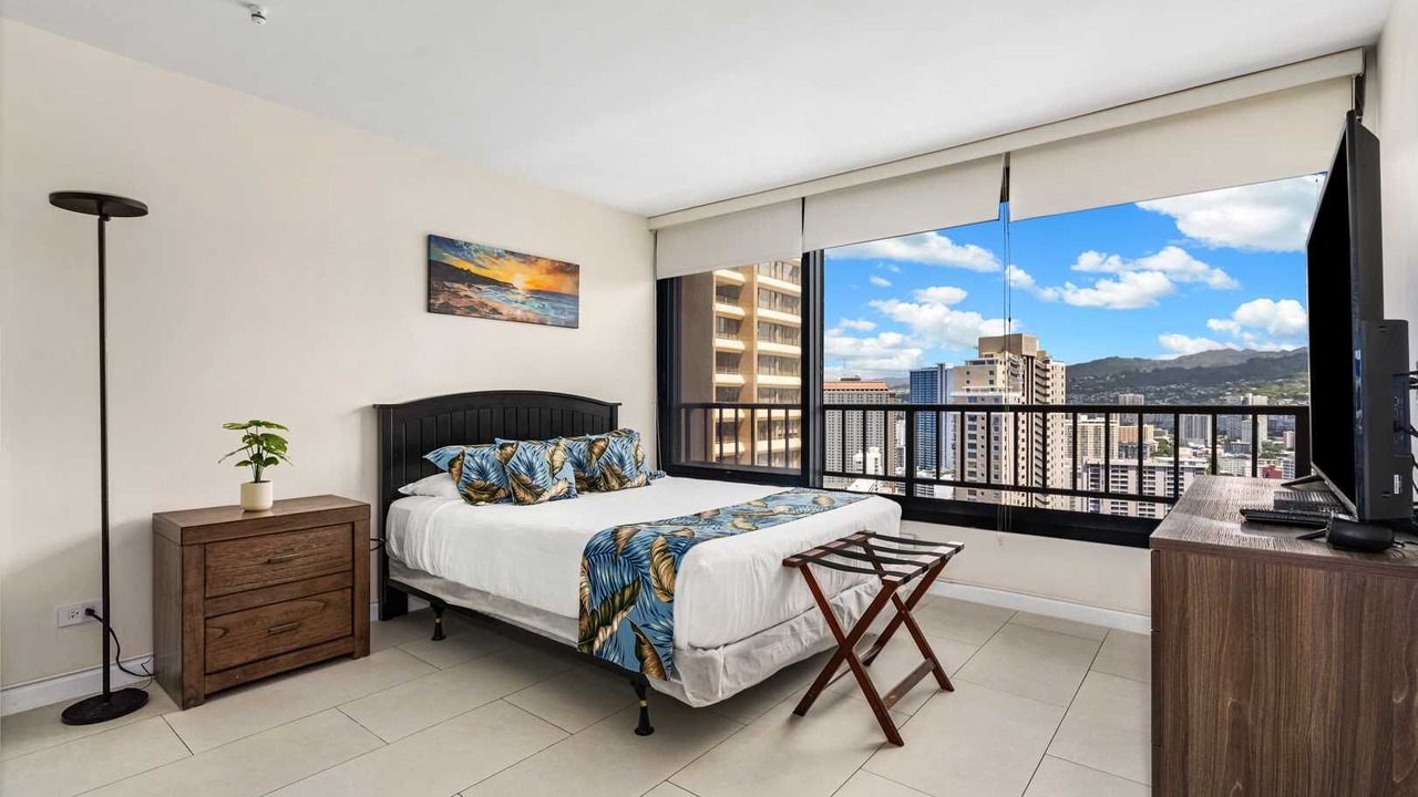 Photo of Bedroom in Waikiki