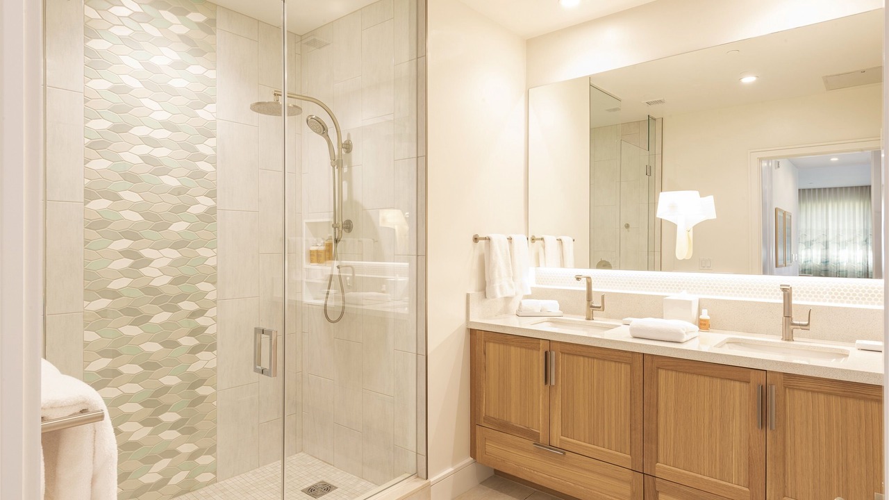 Photo of Bathroom in Honokowai