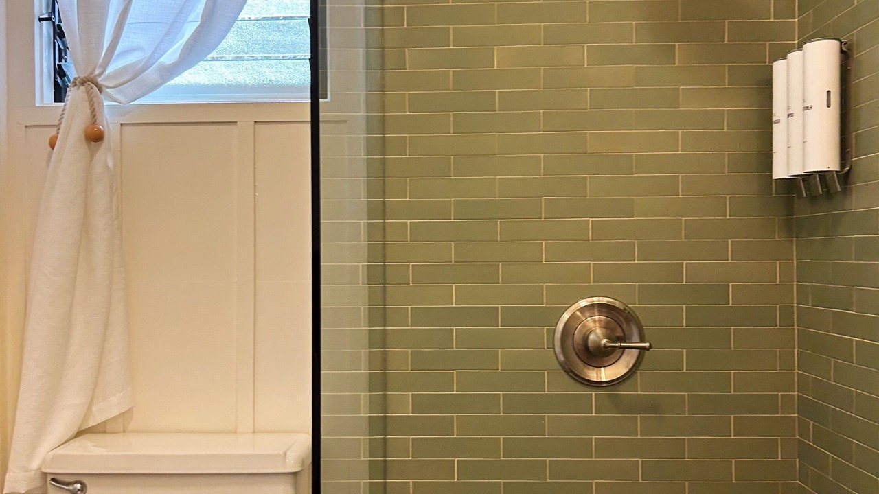 Photo of Bathroom in Kaunakakai