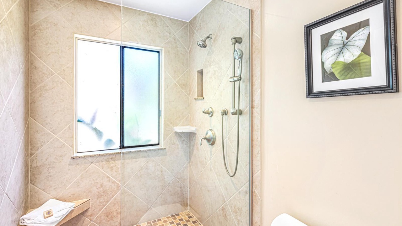 Photo of Bathroom in Kapalua