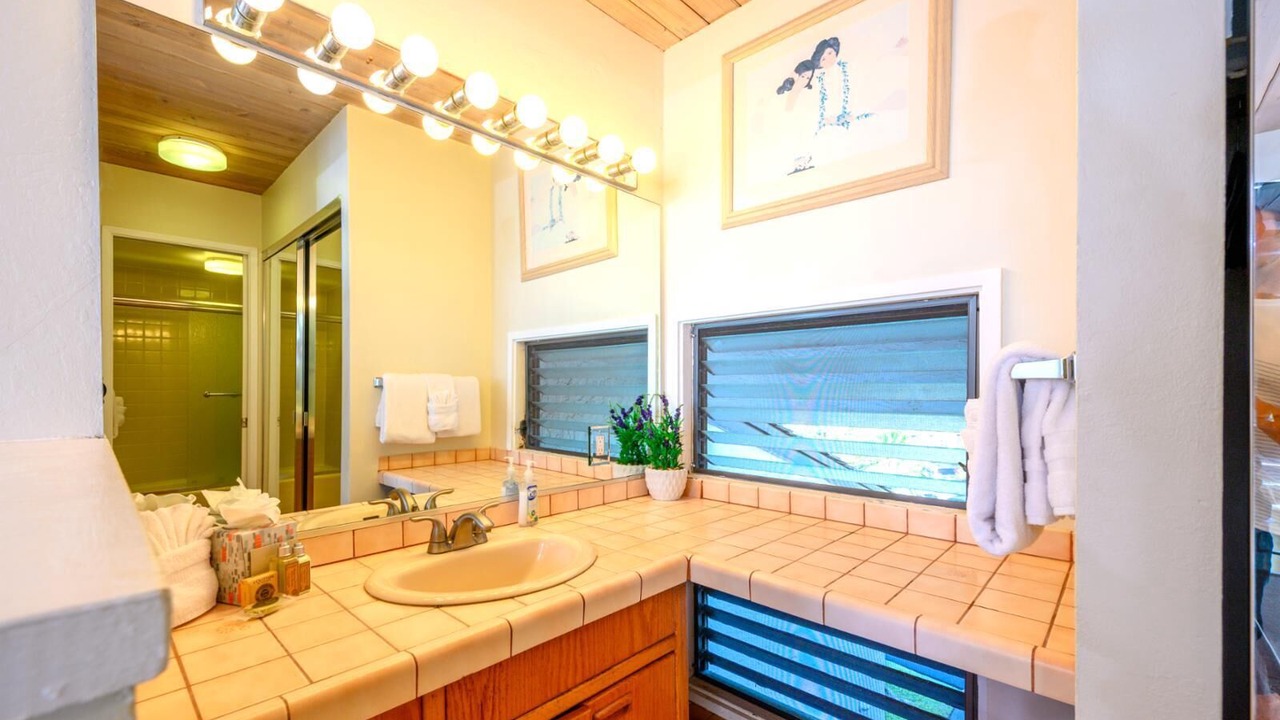Photo of Bathroom in Napili