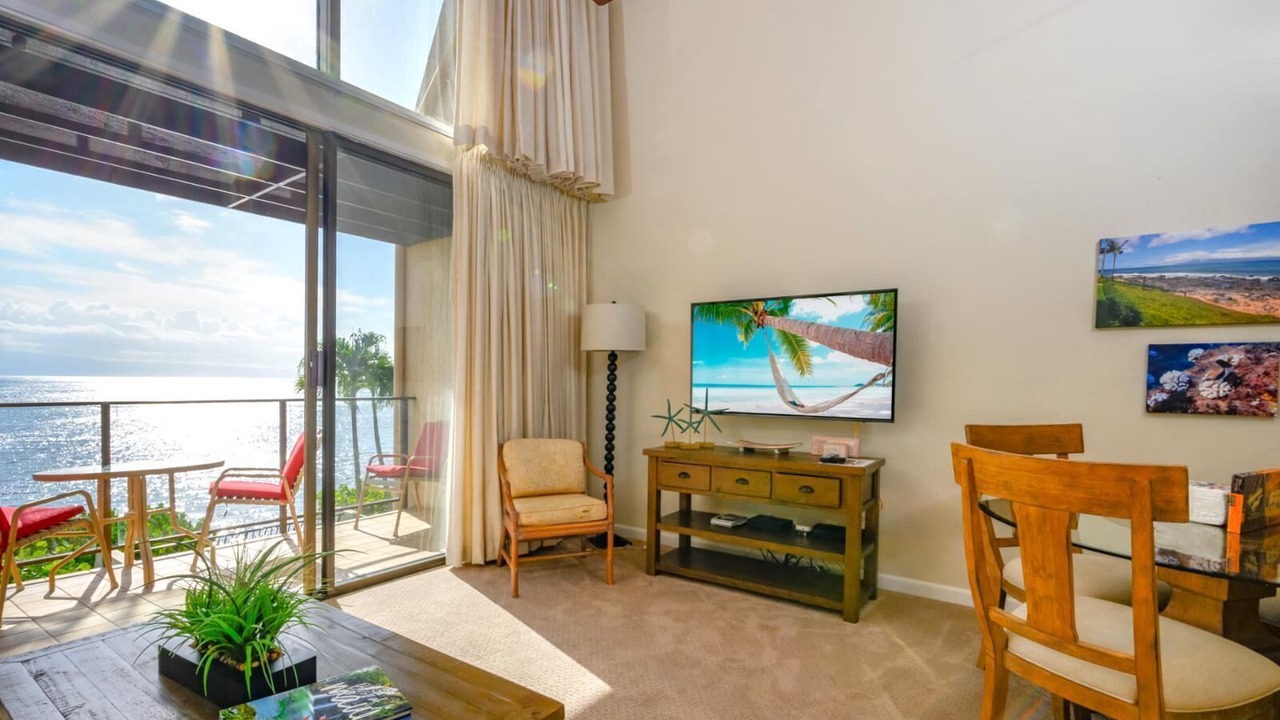 Photo of Livingroom in Napili