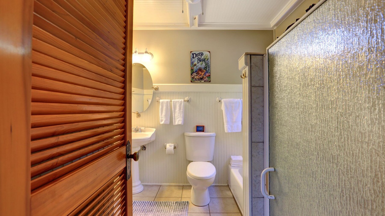Photo of Bathroom in Kihei