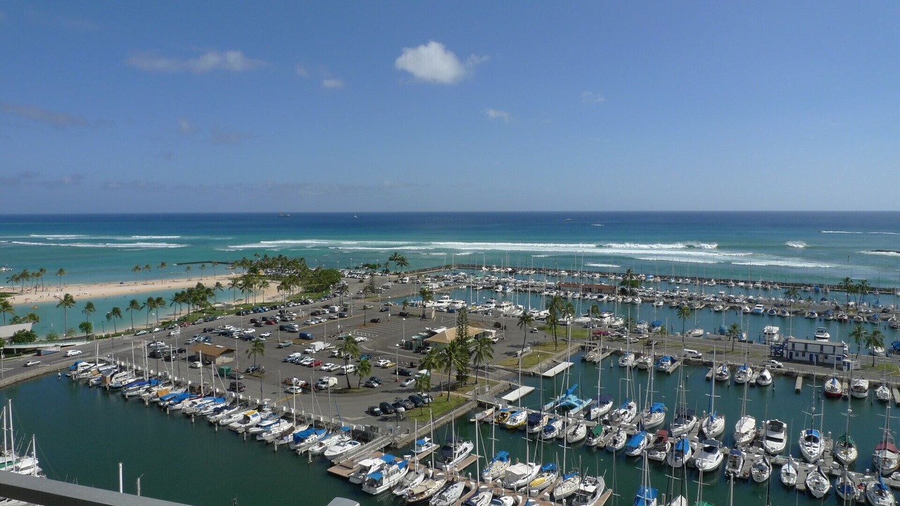 Photo of Others in Waikiki