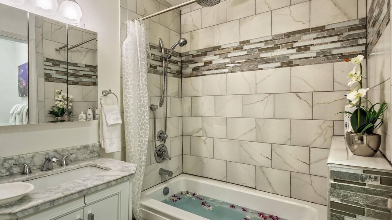 Photo of Bathroom in St Louis Heights