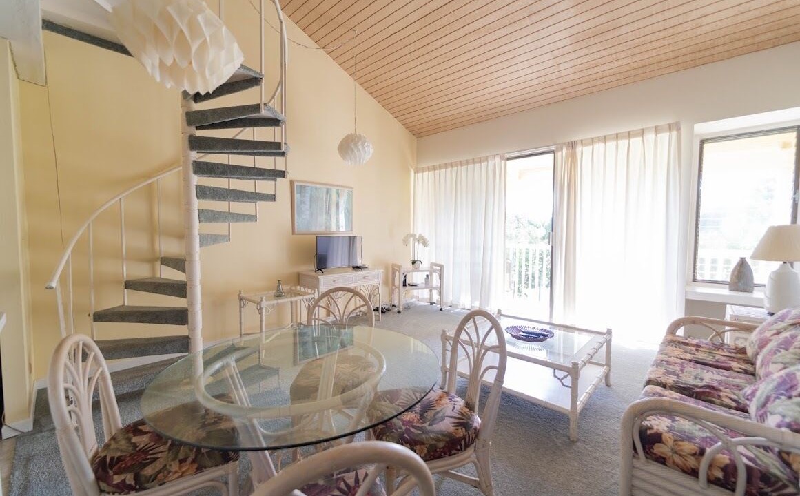 Photo of Livingroom in Kahuku