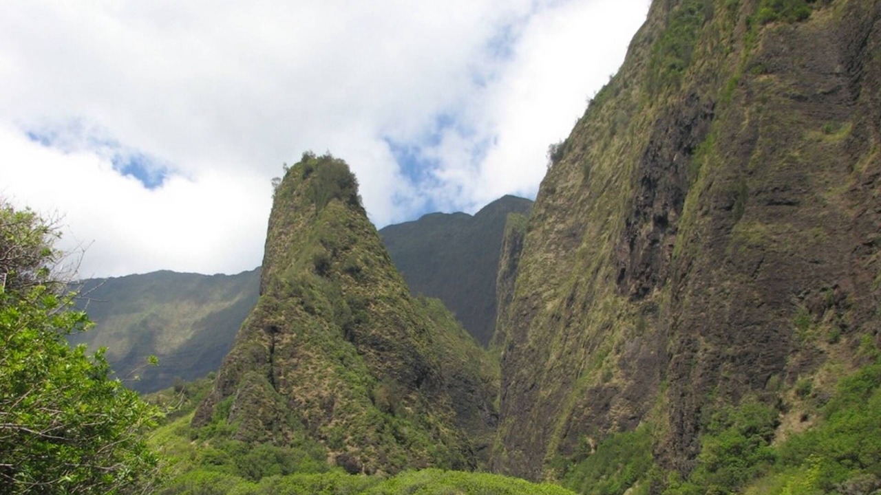 Photo of Others in Kahana