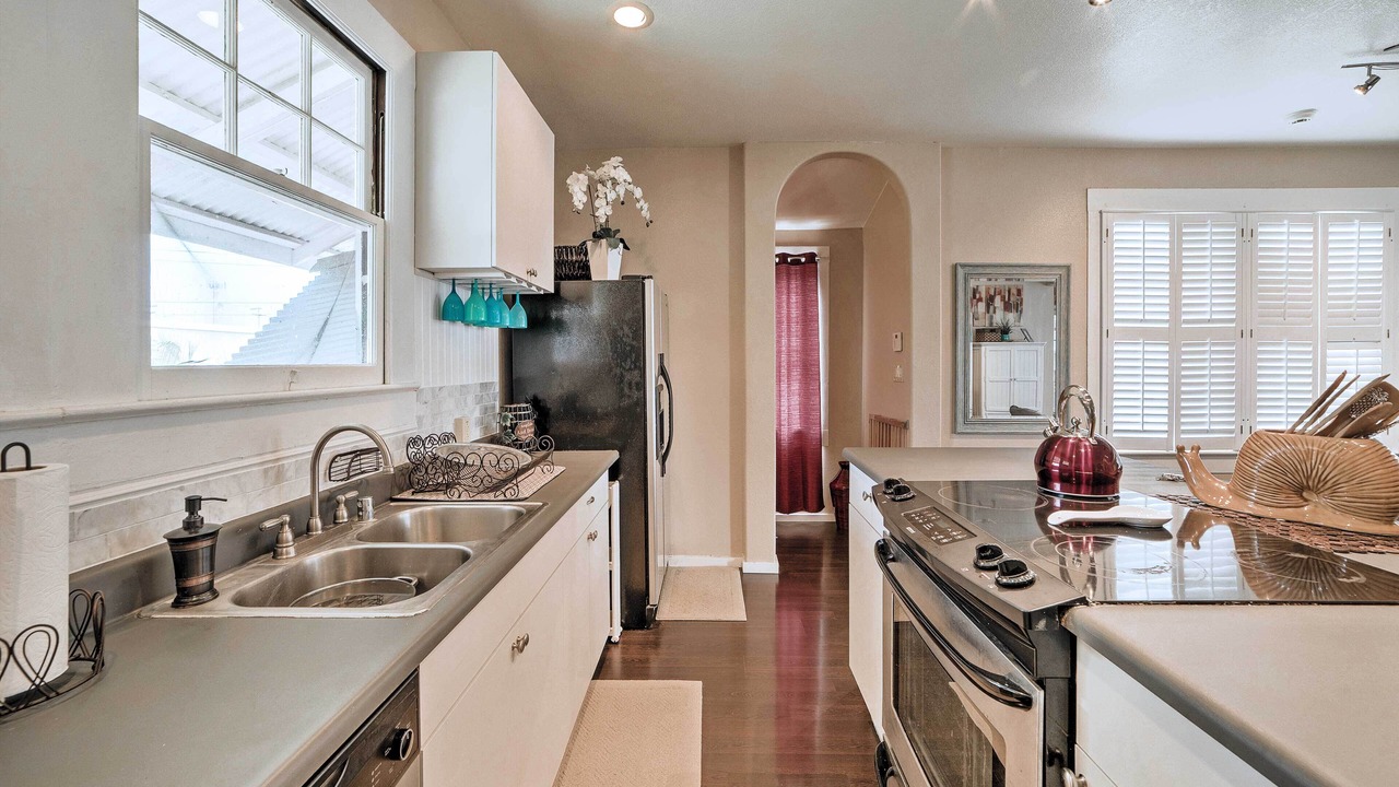 Photo of Kitchen in Hilo