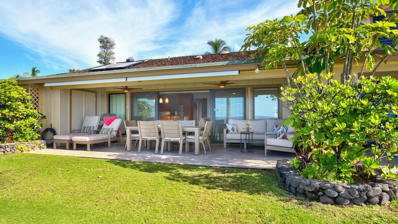 Photo of Outdoor in Downtown Lahaina