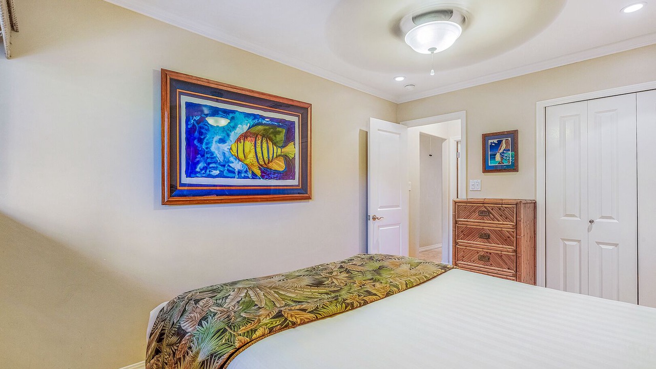 Photo of Bedroom in Downtown Lahaina