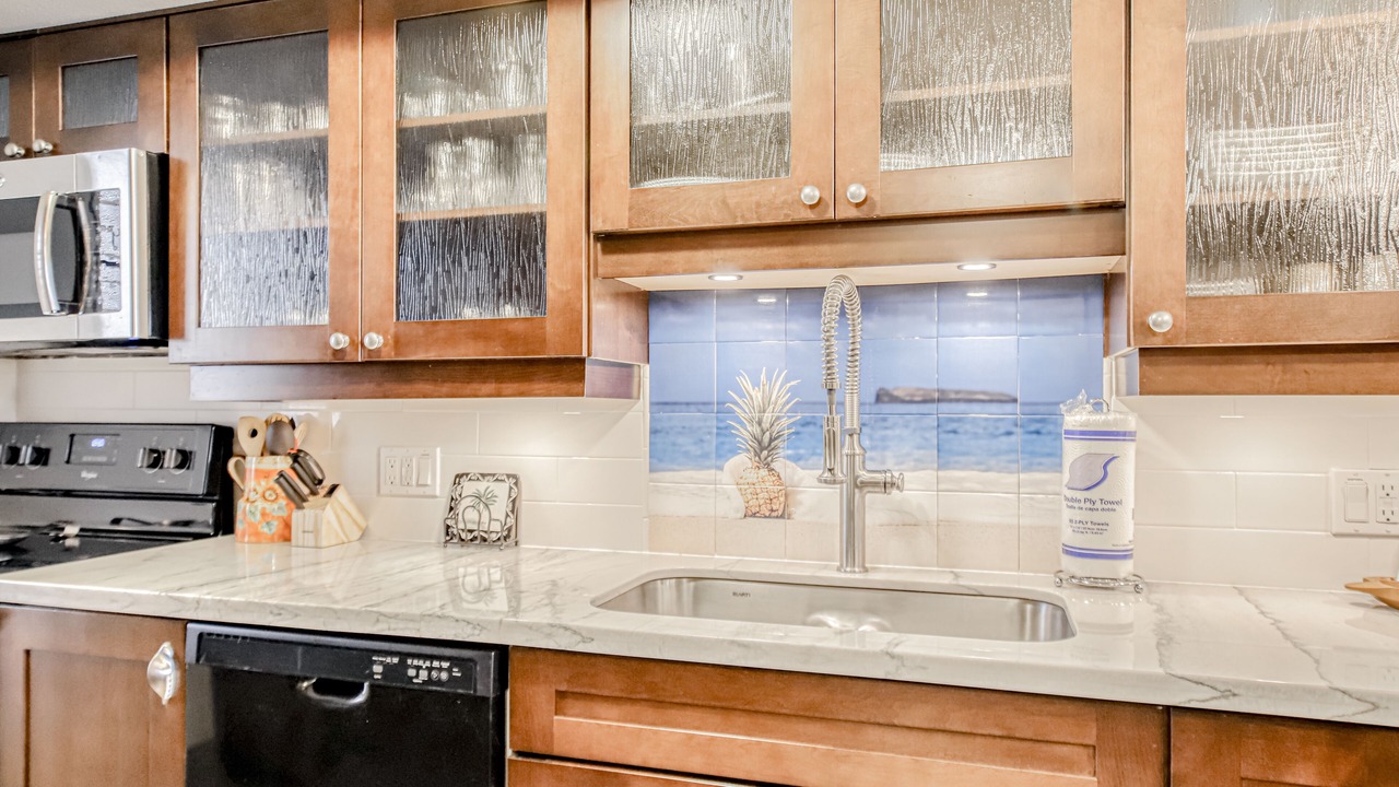 Photo of Kitchen in Kahana