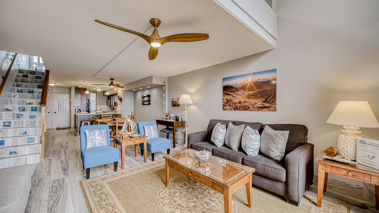 Photo of Livingroom in Kahana