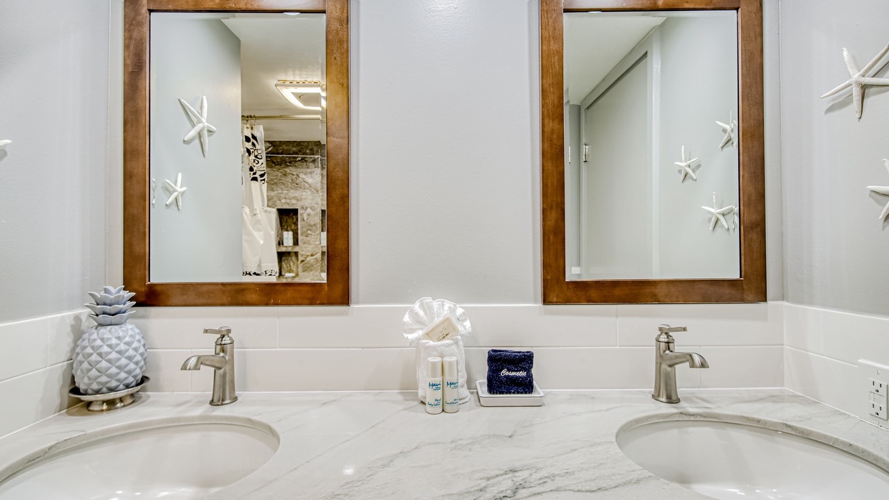 Photo of Bathroom in Kahana