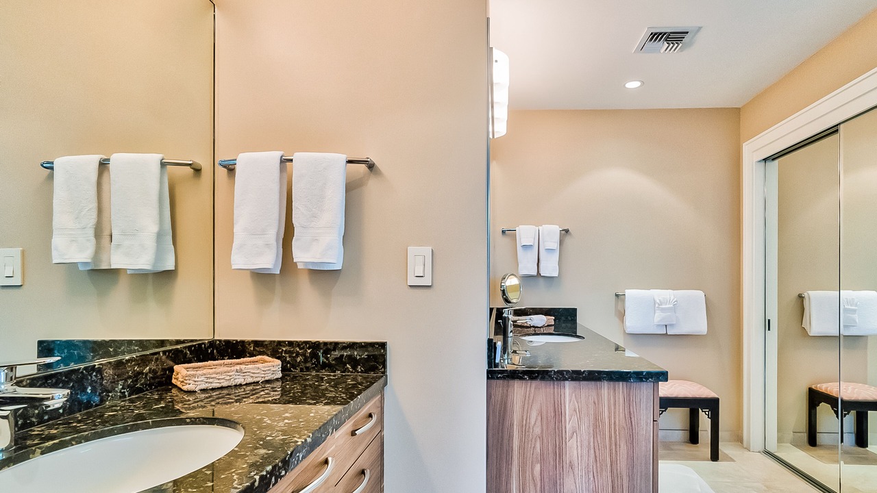 Photo of Bathroom in Napili
