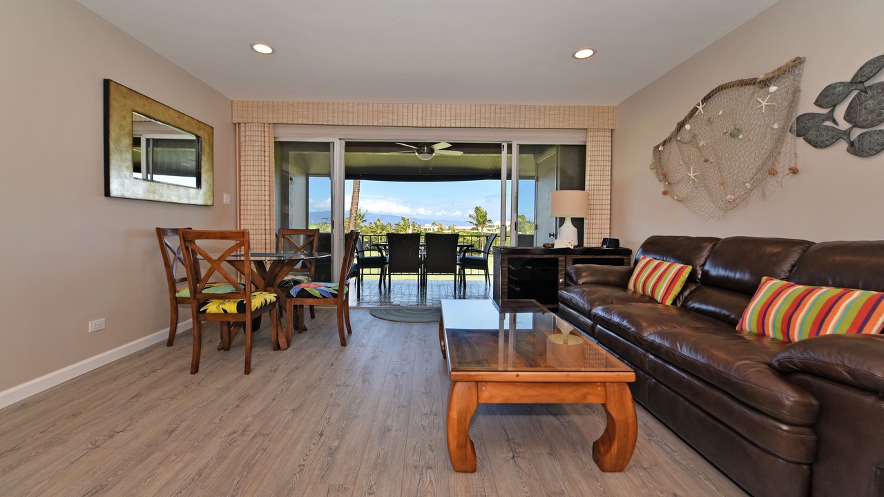 Photo of Livingroom in Kaanapali