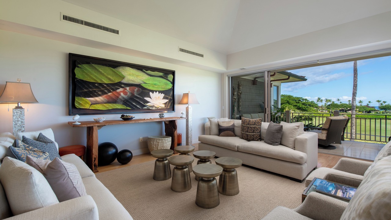 Photo of Livingroom in Kaupulehu