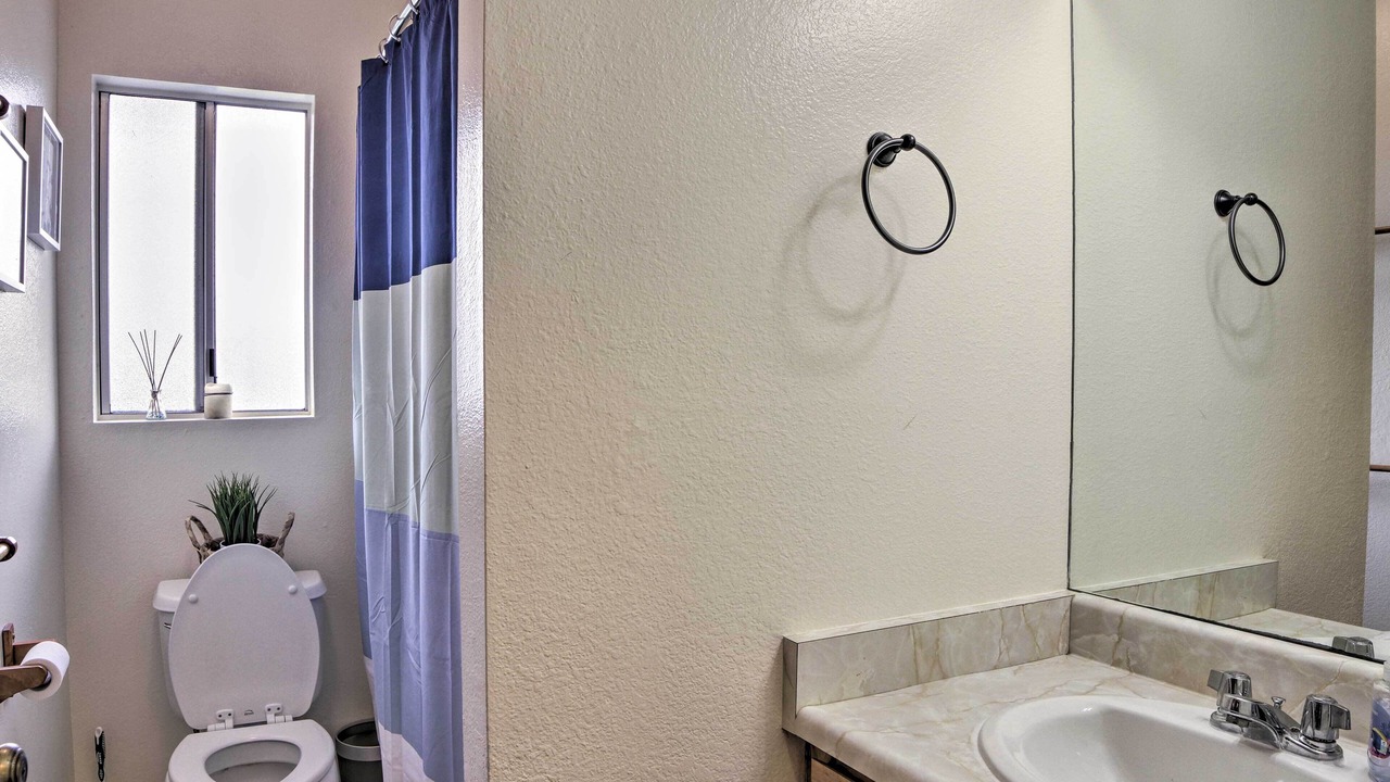 Photo of Bathroom in Ohia Estates