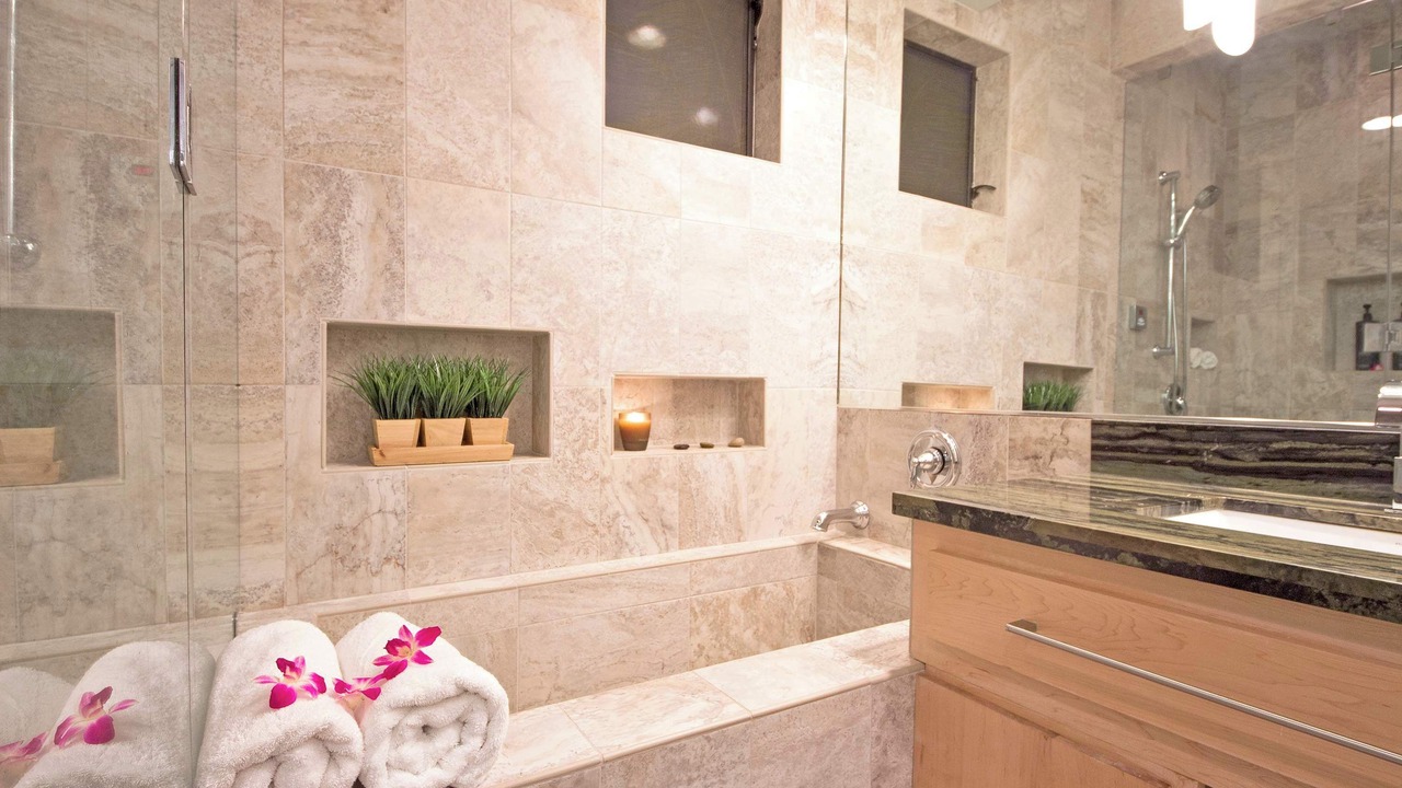 Photo of Bathroom in Napili