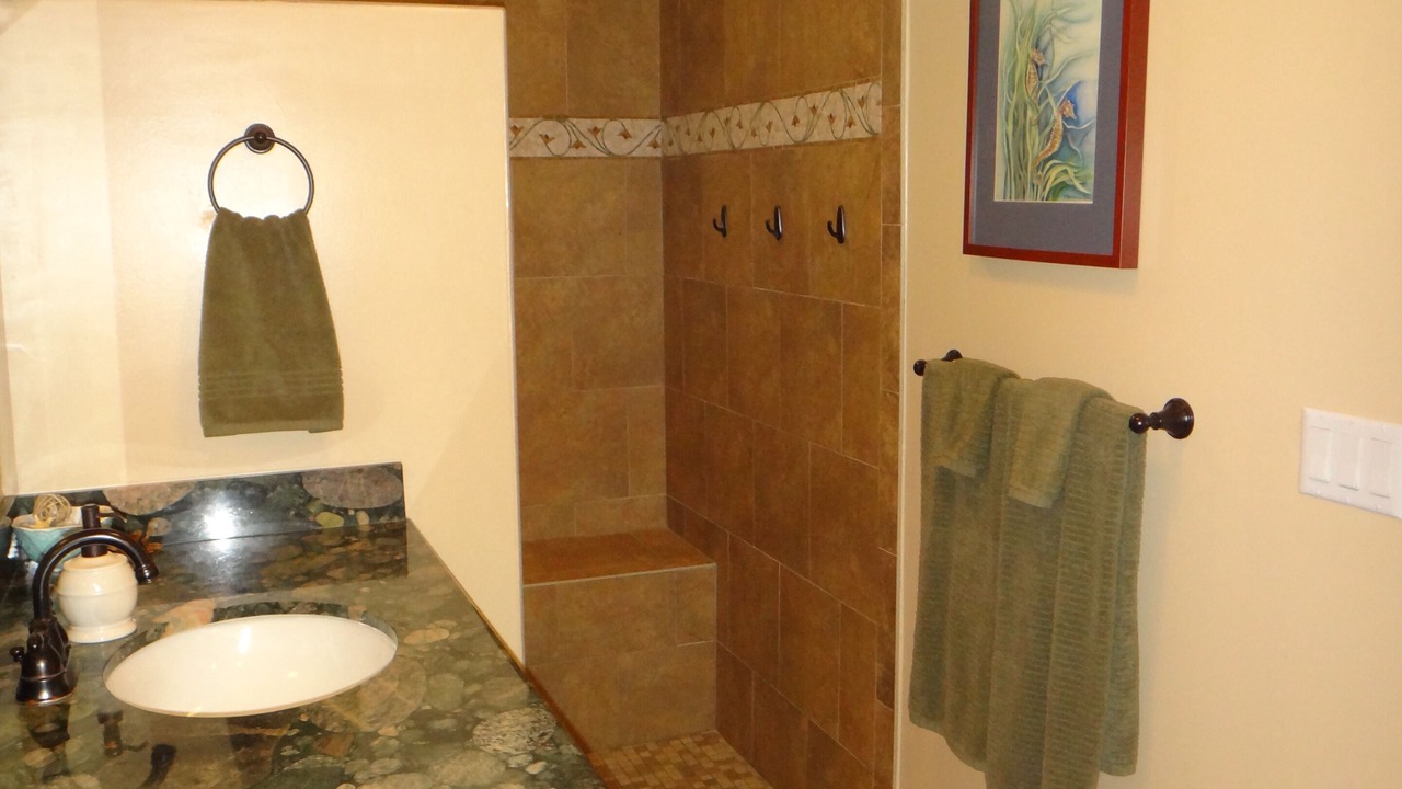 Photo of Bathroom in Lanikai