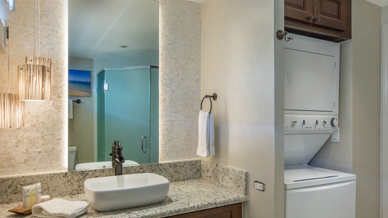 Photo of Bathroom in Waikiki