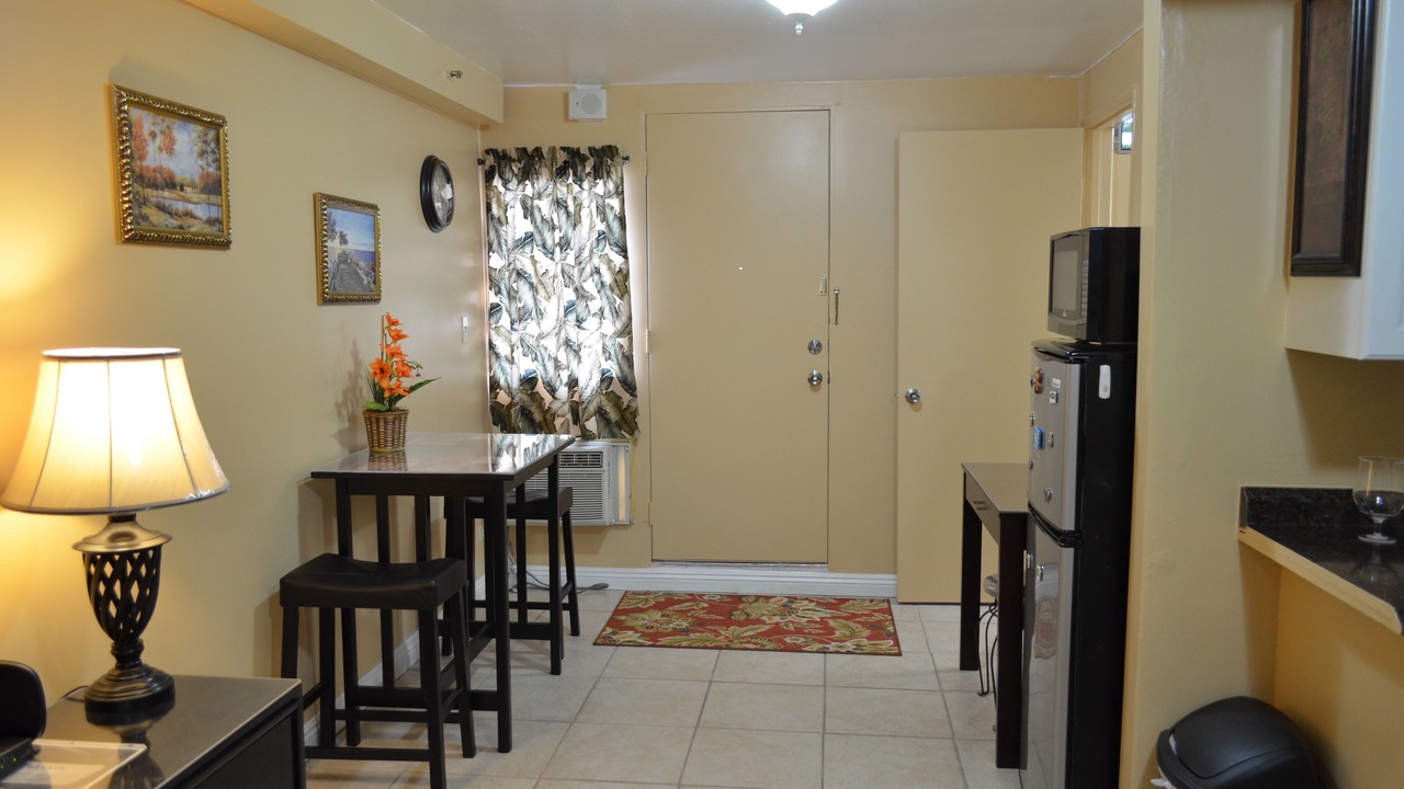 Photo of Kitchen in Waikiki