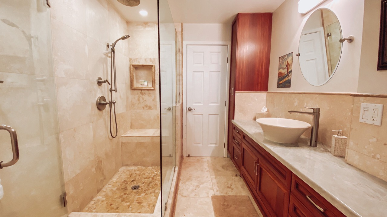 Photo of Bathroom in Portlock