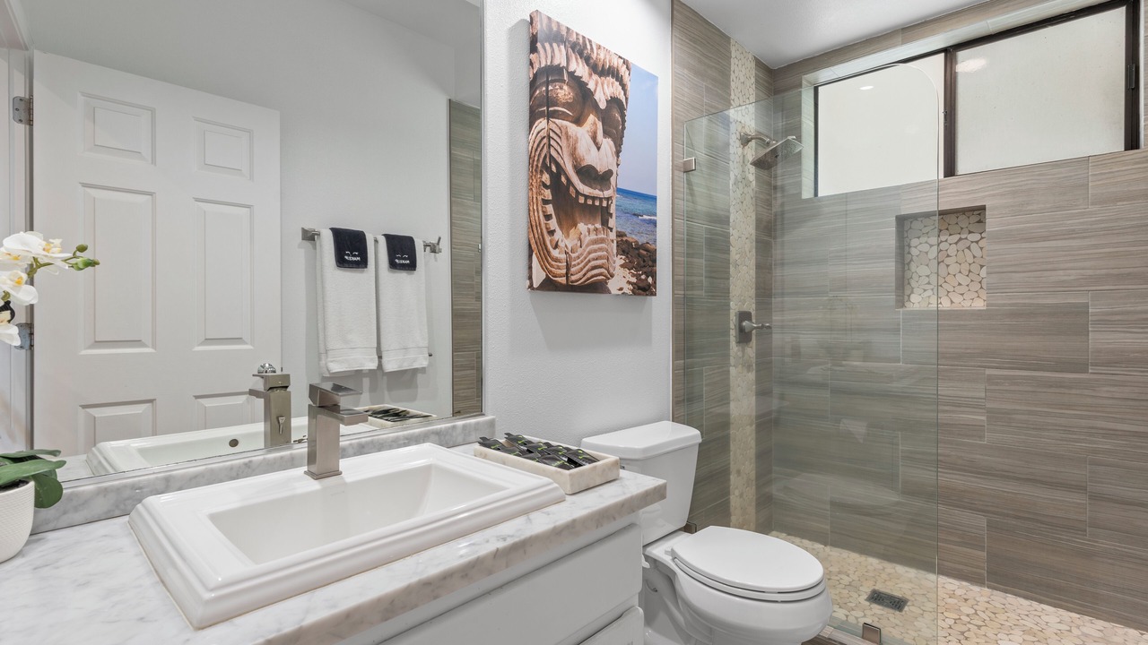 Photo of Bathroom in Napili