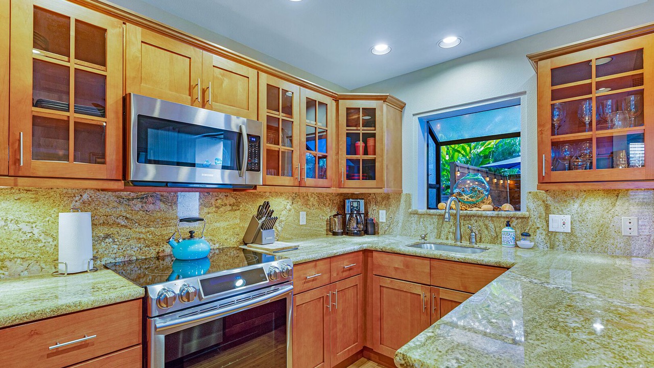 Photo of Kitchen in Napili