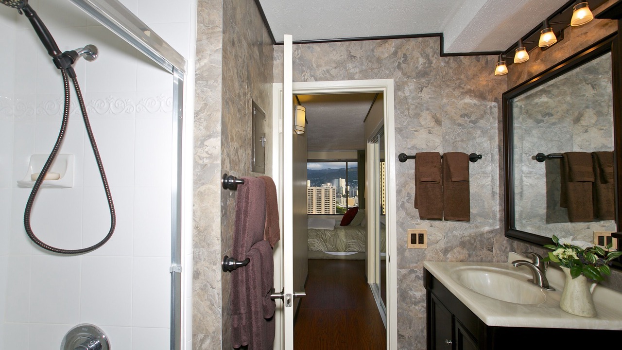 Photo of Bathroom in Waikiki