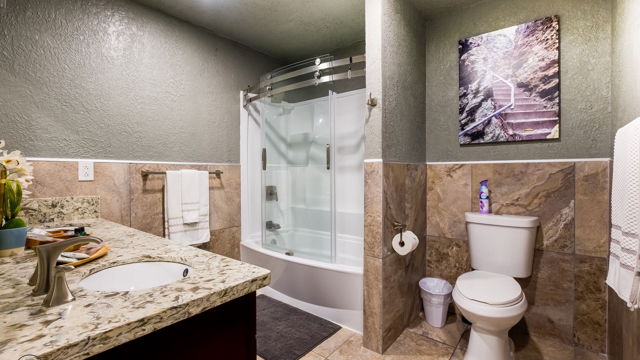 Photo of Bathroom in Laie