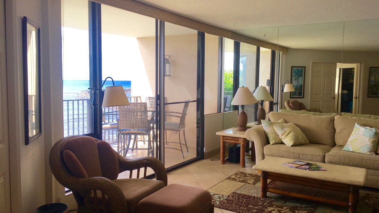 Photo of Bedroom in Maalaea