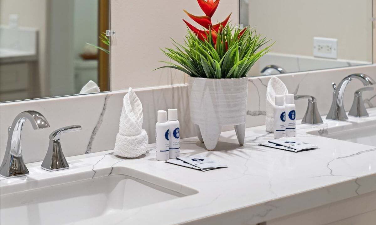 Photo of Bathroom in Kahana
