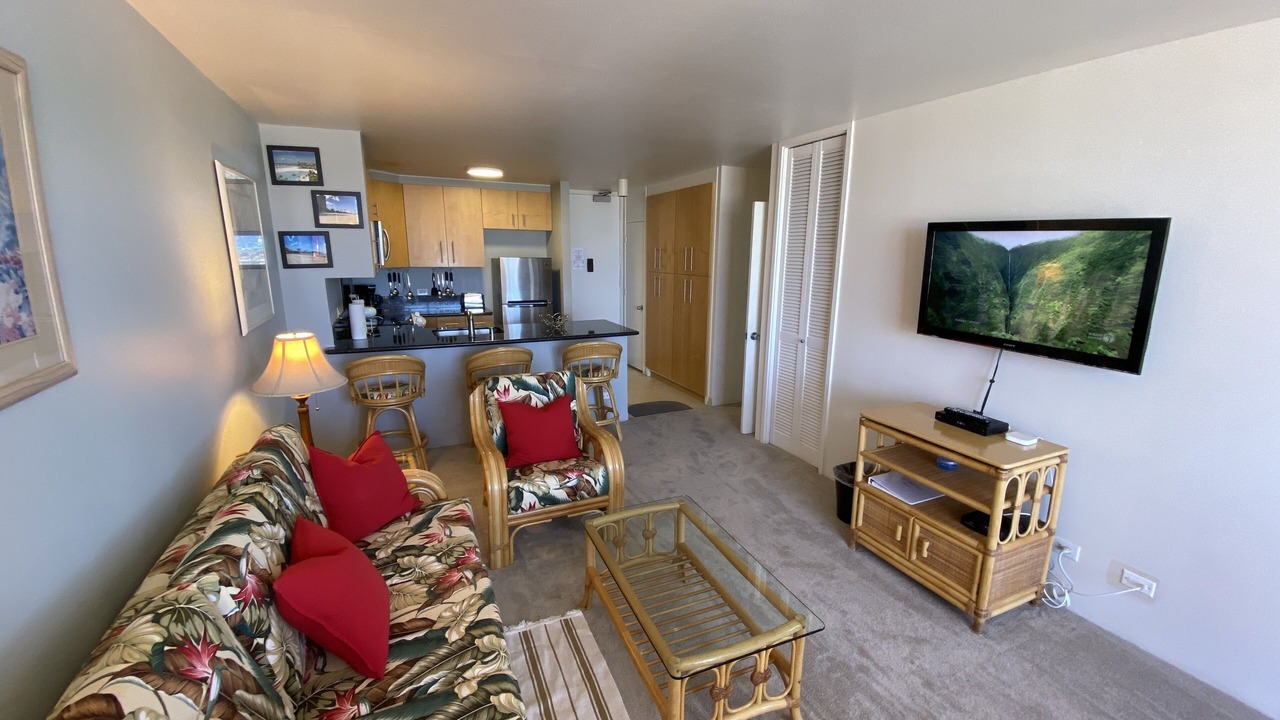 Photo of Livingroom in Waikiki