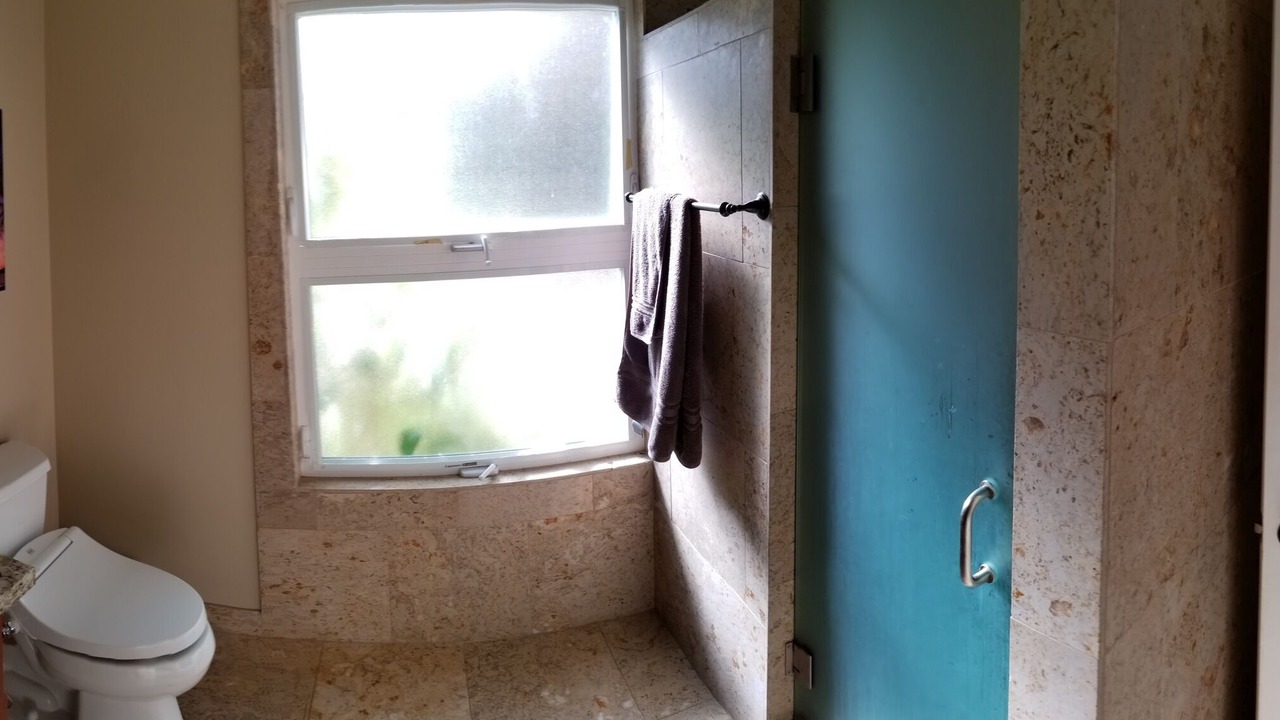 Photo of Bathroom in Hauula