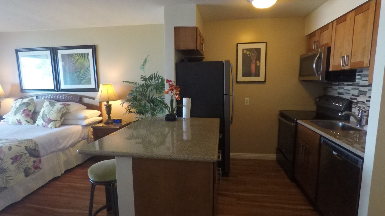 Photo of Kitchen in Historic Lahaina Front Street