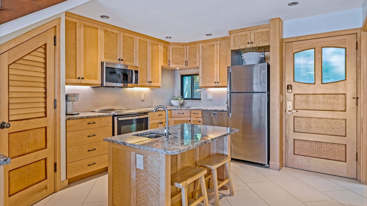 Photo of Kitchen in Downtown Lahaina