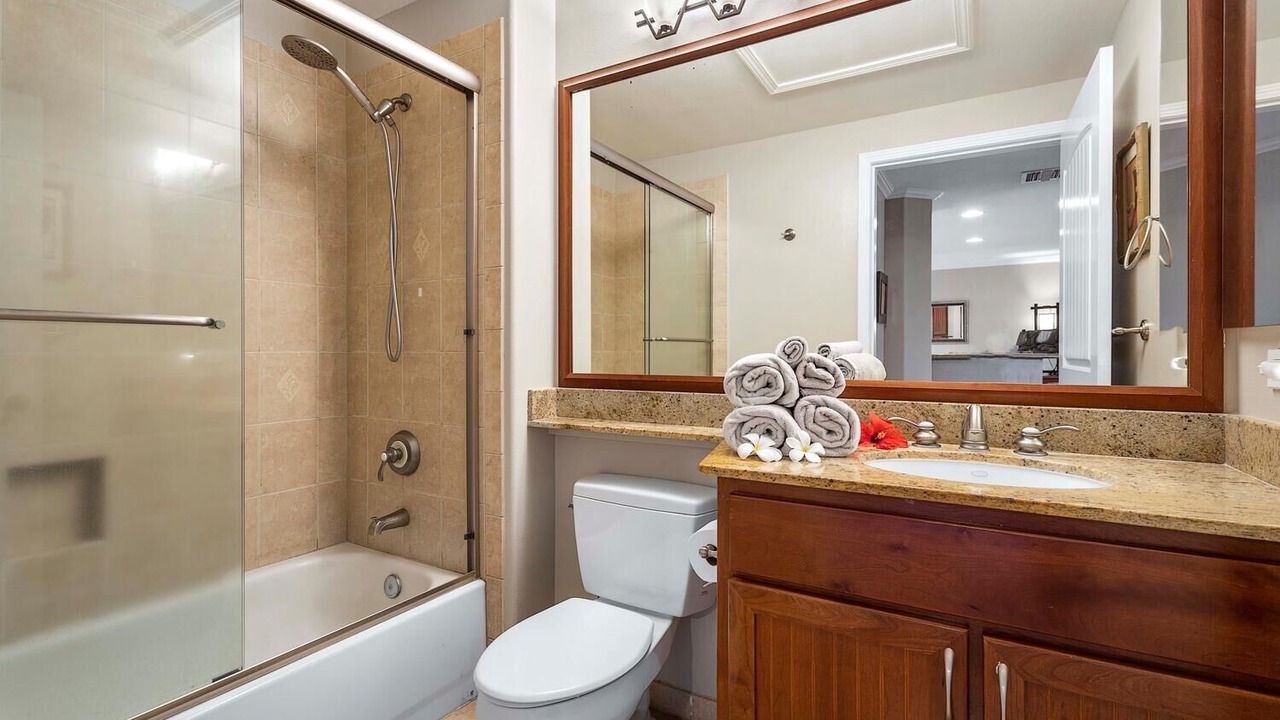 Photo of Bathroom in Waikoloa