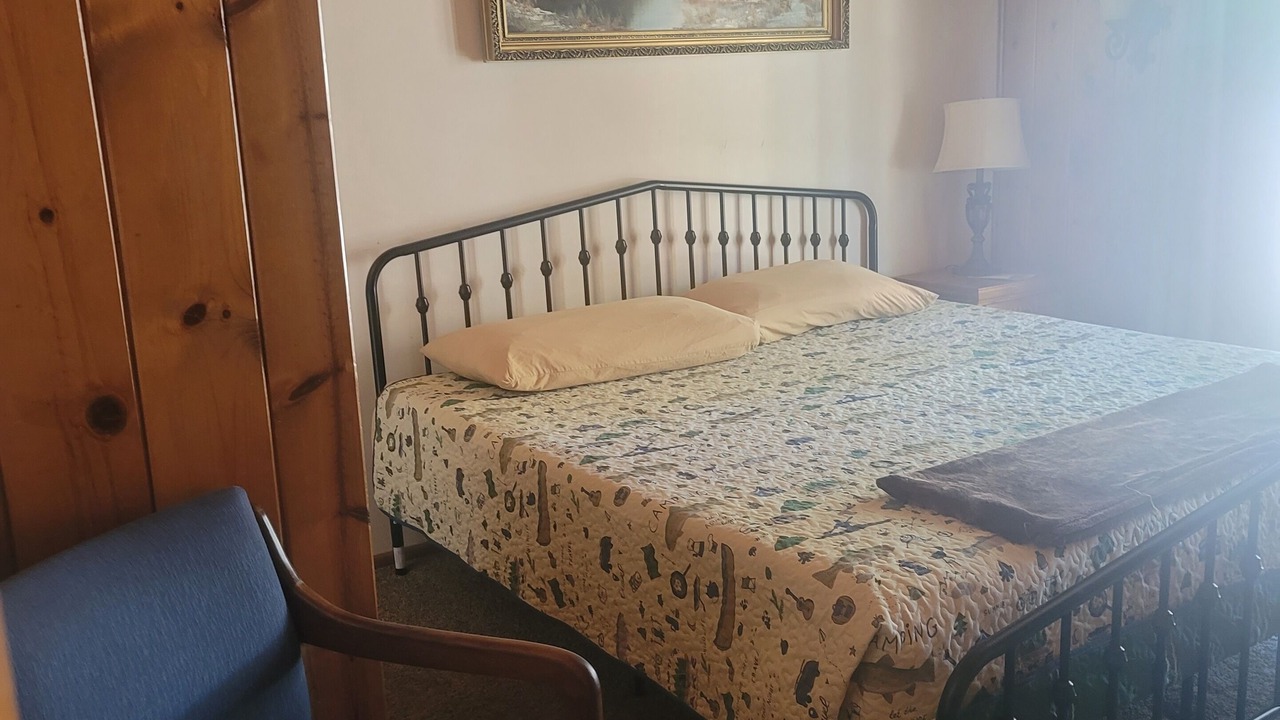 Photo of Bedroom in Duck Creek Village