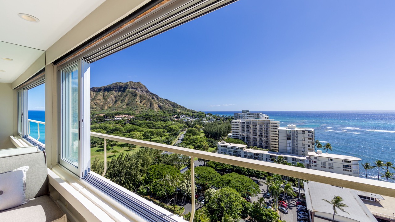 Photo of Others in Diamond Head - Kapahulu - St. Louis