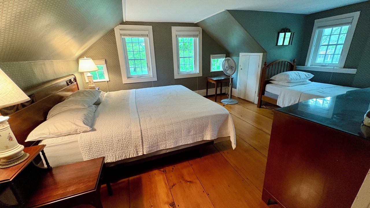 Photo of Bedroom in Northwest Harwich