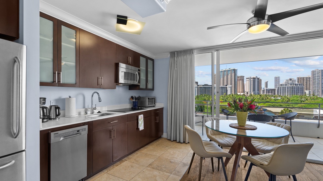 Photo of Kitchen in Waikiki