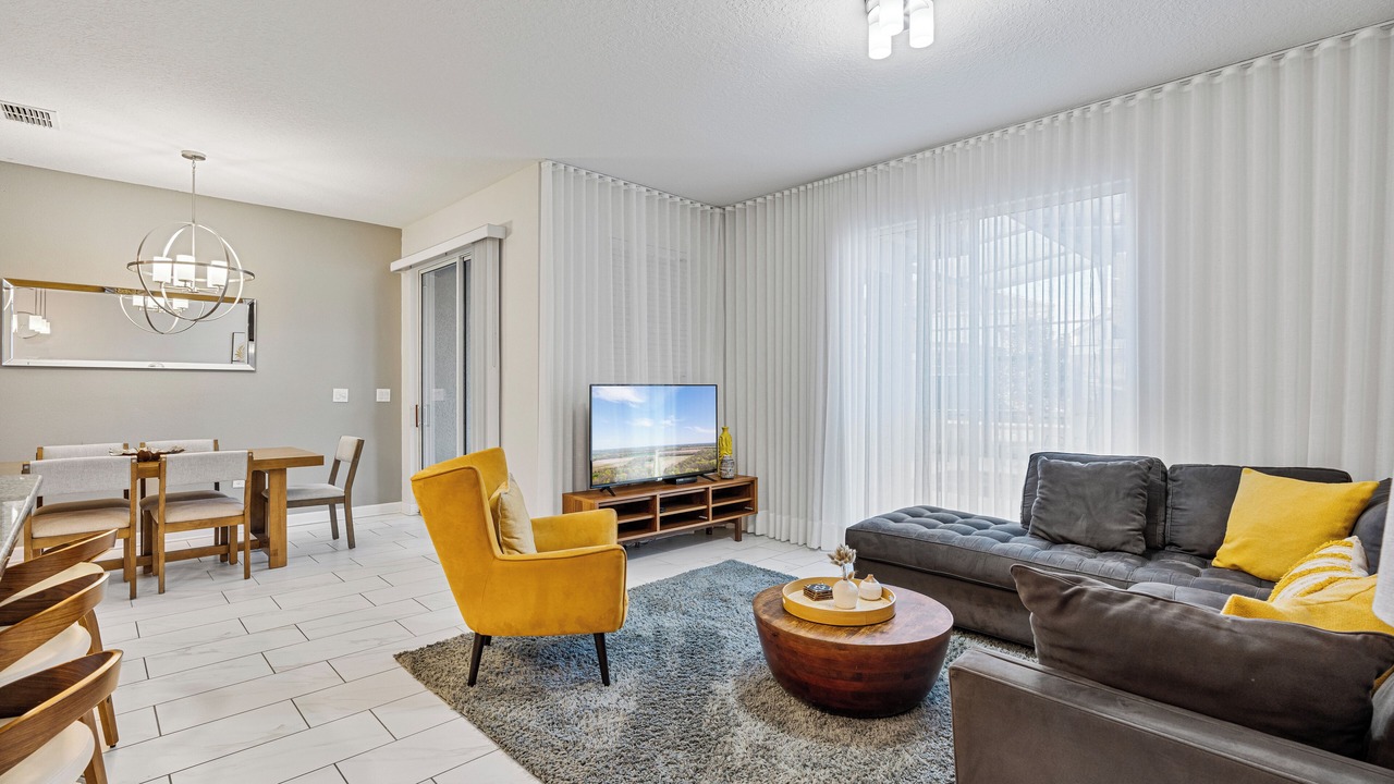Photo of Livingroom in Davenport