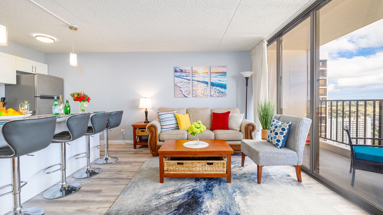 Photo of Livingroom in Waikiki